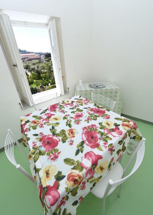 Maison Fabrizia Sorrento Buitenkant foto